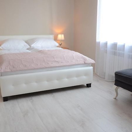 Multi Apartment Lakowa 18/13 Białystok Buitenkant foto
