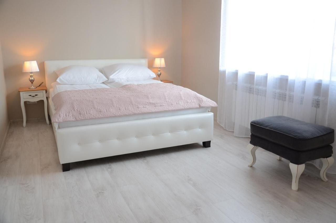 Multi Apartment Lakowa 18/13 Białystok Buitenkant foto